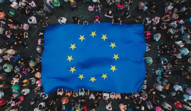 Η βία εις βάρος των διεμφυλικών έχει αυξηθεί στην ΕΕ από το 2019