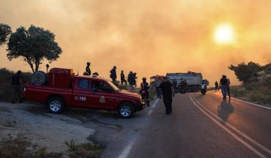 Κομισιόν: Νέα στρατηγική για την αντιμετώπιση της αυξανόμενης απειλής δασικών πυρκαγιών