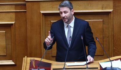 Ανδρουλάκης: Η κυβέρνηση Μητσοτάκη διέβη τον Ρουβίκωνα της θεσμικής αυθαιρεσίας