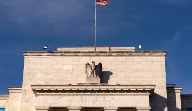 Μείωση επιτοκίων 0,25% από Fed - «Σήμα» για ακόμη 2 εντός 2025