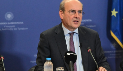 Χατζηδάκης: Ήρεμα νερά με την Τουρκία, αλλά και ενίσχυση της θέσης της χώρας