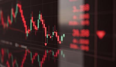 Τριήμερη διόρθωση 2% στη Λεωφόρο Αθηνών