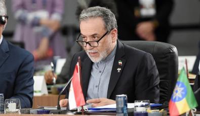 Αραγτσί: «Έγκλημα πολέμου η επίθεση των ΗΠΑ σε σχολείο την πρώτη ημέρα του πολέμου»