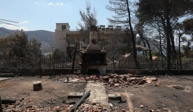 Πυρόπληκτοι: Τι σημαίνουν τα «πράσινα», «κίτρινα» και «κόκκινα» σπίτια για τις αποζημιώσεις