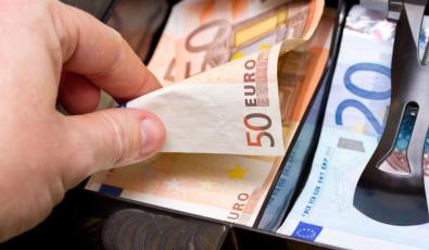 Ο «χάρτης» πληρωμών από e-ΕΦΚΑ και ΔΥΠΑ έως 17 Απριλίου