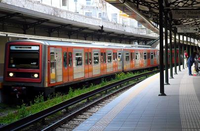 Ηλεκτρικός: Πόσο και γιατί «εκτροχιάστηκε» η αναβάθμιση 14 «γηρασμένων» συρμών