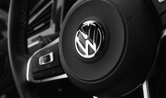 Η Volkswagen στην κορυφή της ευρωπαϊκής αγοράς επιβατικών αυτοκινήτων