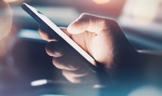 Έκτακτα μέτρα για δωρεάν επικοινωνία Ελλήνων σε χώρες της Μέσης Ανατολής