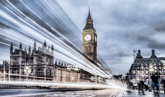 Λονδίνο: Σχεδιάζει την εφαρμογή φόρου διανυκτέρευσης