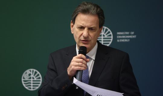 Σκυλακάκης: Εξασφαλίζουμε χαμηλότερες τιμές ρεύματος μεσομακροπρόθεσμα για τους αγρότες