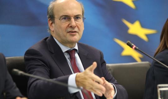 Χατζηδάκης: Ανοιχτοί σε διάλογο με τους αγρότες στο πλαίσιο των δυνατοτήτων της οικονομίας