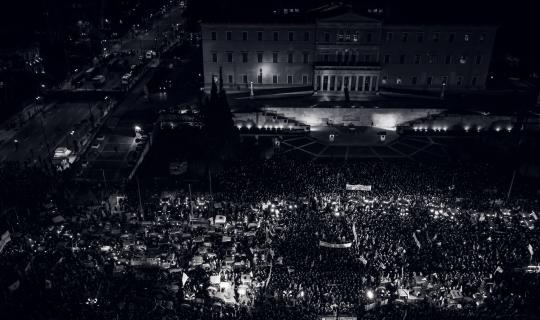 Αγρότες: Ολονυχτία για τα τρακτέρ στο «μπλόκο του Συντάγματος» - Την επόμενη εβδομάδα συνάντηση με Μητσοτάκη