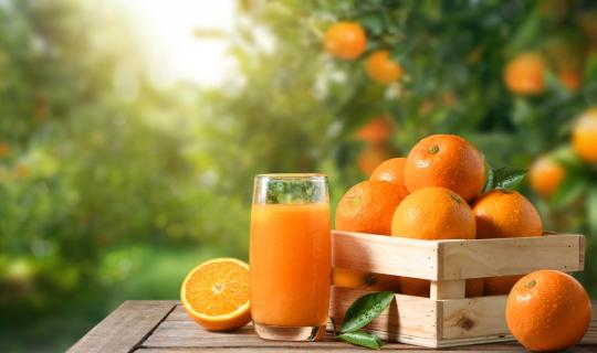 Διπλασιάστηκε η τιμή του χυμού πορτοκαλιού σε έναν χρόνο