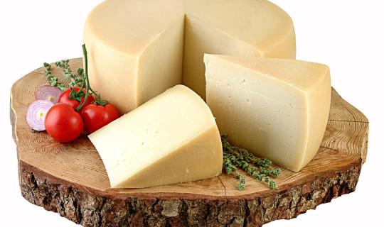 Taste Atlas: Στην κορυφή του κόσμου η Γραβιέρα Νάξου ΠΟΠ