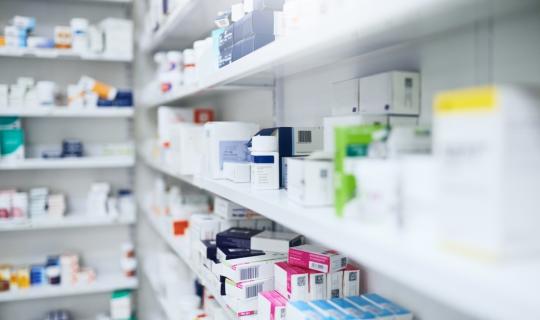 ΠΦΣ: Αποδοχή της πρότασης Γεωργιάδη για διάθεση φαρμάκων υψηλού κόστους από ιδιωτικά φαρμακεία