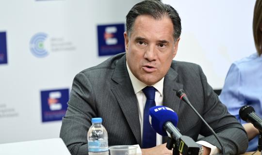 Γεωργιάδης: Νοσοκομεία σε ασφυξία, «κάντε το εμβόλιο»