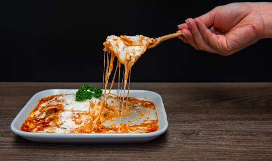 Ποια τρόφιμα θα περιέχουν σκόνη σκουληκιών – Οι αντιδράσεις και οι προκλήσεις