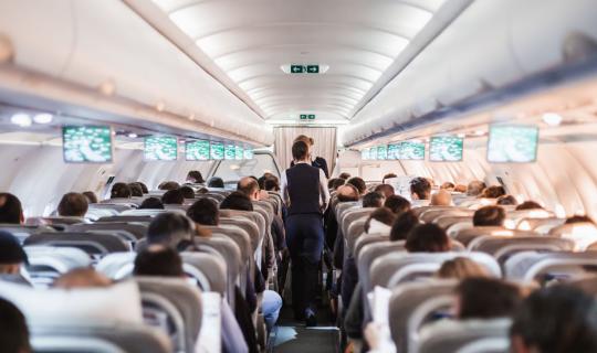 Μειώθηκαν αλλά δεν εξαλείφθηκαν οι καθυστερήσεις των πτήσεων στην Ευρώπη