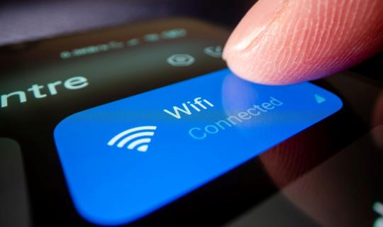 Δίκτυα, οικονομία, ασφάλεια, γεωπολιτική: Η δύναμη του mobile στη νέα παγκόσμια τάξη