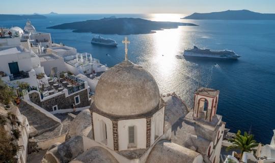 Πώς η πτώση του τουρισμού στη Σαντορίνη δημιουργεί προβλήματα στους αγρότες στην Κωπαΐδα!