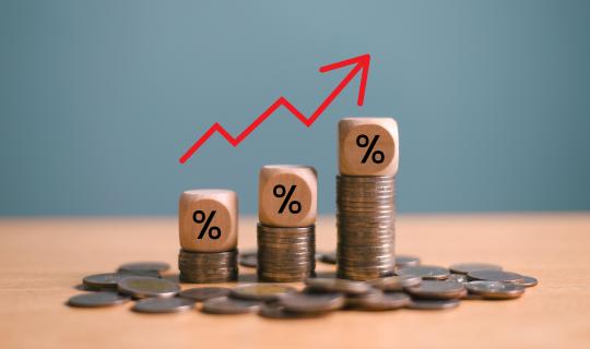 Στο 3,1% εκτινάχθηκε ο πληθωρισμός τον Ιούλιο – Αυξήσεις 19% στα φρούτα, 16% στον καφέ και 11% στα ενοίκια