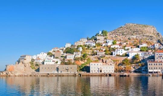 Ύδρα: Πάσχα στο κοσμοπολίτικο νησί του Αργοσαρωνικού