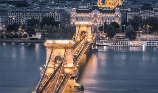 Χριστούγεννα στη Βουδαπέστη: Όλα όσα πρέπει να κάνετε