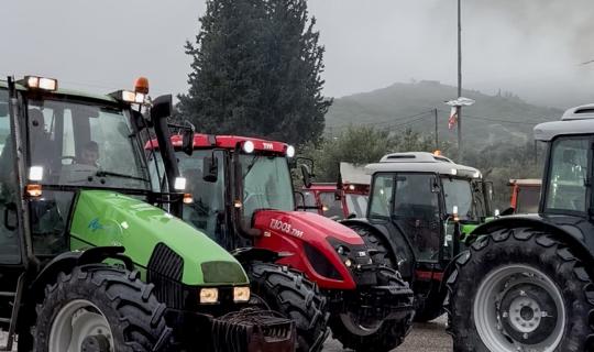 Μπλόκα αγροτών: Αποκαταστάθηκε η κυκλοφορία στην Πατρών – Πύργου