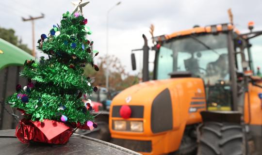 Αγρότες στο δρόμο (Νο ΙΙΙ): Γιατί δεν είμαστε Ολλανδία - Τα μαθήματα από τις… στατιστικές του ΟΠΕΚΕΠΕ