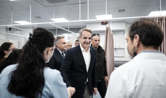 Επίσκεψη Μητσοτάκη στο ανακαινισμένο ΤΕΠ του ΓΝΑ «Ερυθρός Σταυρός»