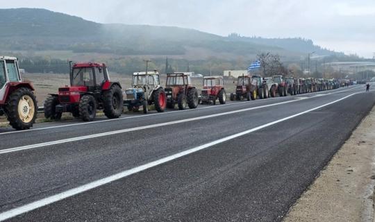 Αγροτικά μπλόκα: Κλειστό το ρεύμα προς Αθήνα στα Μάλγαρα και ο κόμβος Τρίγλιας - Ανοιχτά τα τελωνεία