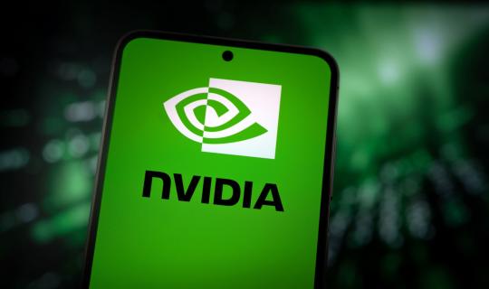 Nvidia: Πρόβλεψη για έσοδα 1 τρισ. δολαρίων έως το 2027 από AI τσιπ
