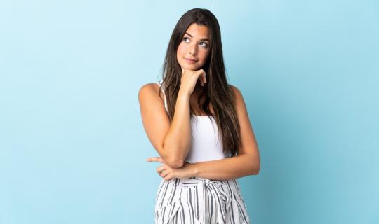 Οι άνθρωποι που φαίνονται νεότεροι από την ηλικία τους δεν είναι απλώς γενετικά τυχεροί