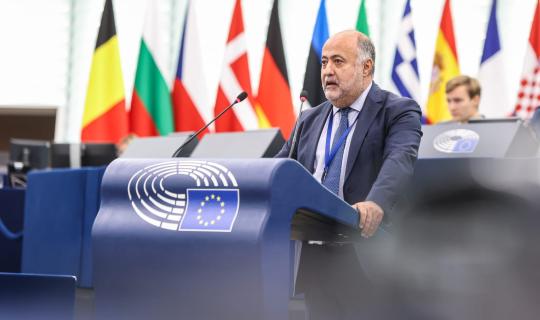 Τσιόδρας προς Κομισιόν: Δέσμευση για ξεχωριστή και επαρκή χρηματοδότηση για τον αμπελοοινικό τομέα