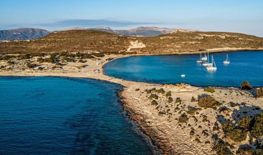 Τουρισμός: Θετική δυναμική παρά την κρίση στη Μ. Ανατολή αλλά και αστερίσκοι για τη συνέχεια