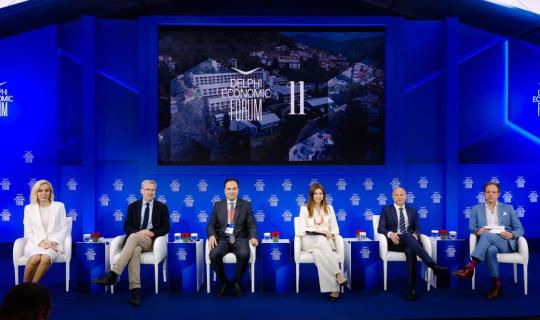 Παιδιά online, αλλά με όρια: Το νέο πλαίσιο προστασίας στον ψηφιακό κόσμο