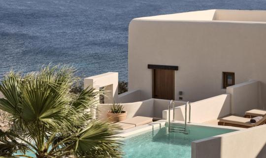 Ενισχύεται η συνεργασία μεταξύ Bain Capital και SWOT Hospitality