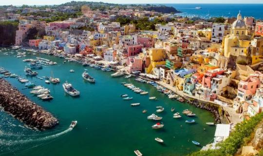 Η Ευρώπη ενισχύει το μερίδιό της στην παγκόσμια αγορά ταξιδιών αναψυχής