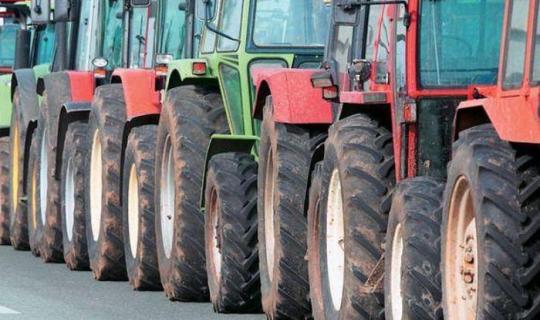 Γαλλία: Στους δρόμους κατεβαίνουν οι αγρότες