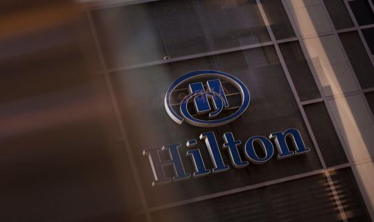 Hilton: Από 1 σε 67 ξενοδοχεία στην Ελλάδα μέσα σε λίγα χρόνια- Οι μονάδες που έρχονται