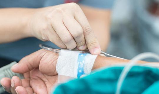 Γρίπη: 871 νέες εισαγωγές και 8 θάνατοι την τελευταία εβδομάδα - 15 νοσηλείες στη ΜΕΘ