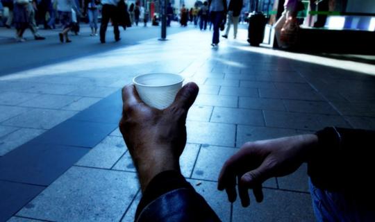 Eurostat: 1 στους 10 Ευρωπαίους δεν μπορεί να τραφεί σωστά - Η θέση της Ελλάδας