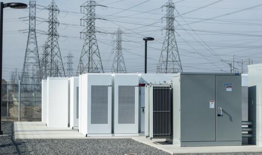 Ενέργεια: Ξεκλειδώνει η εγκατάσταση μπαταριών 1,5 GW – Ισχυρό επενδυτικό ενδιαφέρον
