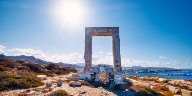 Νάξος: Το κοινό του Guardian ανέδειξε το νησί ως τον κορυφαίο προορισμό 