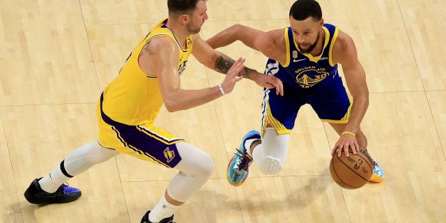 Λούκα Ντόντσιτς και Στεφ Κάρι / Πηγή Φωτογραφίας: Getty Images - Ideal Image