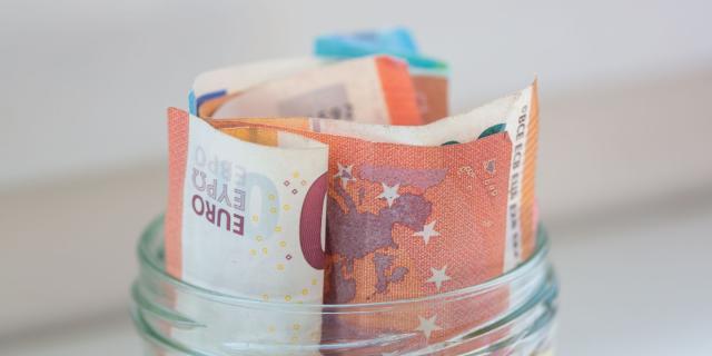 Μισθωτός έγινε εκατομμυριούχος με πέντε κινήσεις - Τι έκανε
