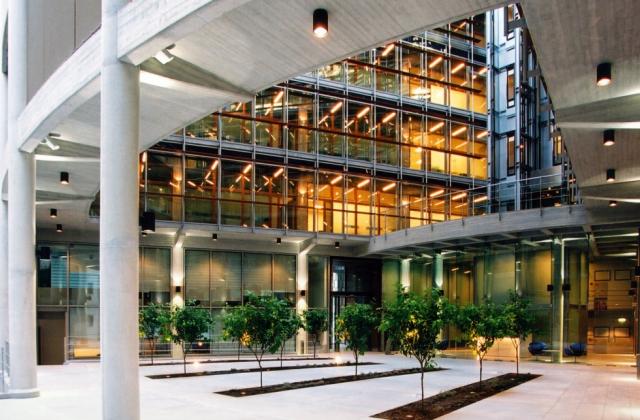 ΓΕΚ ΤΕΡΝΑ: Γιατί οι αναλυτές ανεβάζουν το status και τον πήχη – «Πυλώνας» ανάπτυξης οι Παραχωρήσεις