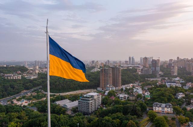 Πόλεμος στην Ουκρανία: Στρατηγικό τέλμα, διπλωματικά αδιέξοδα και η Ευρώπη χωρίς δίχτυ ασφαλείας