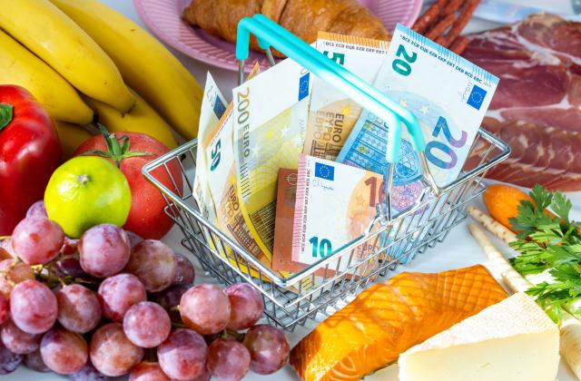 Σούπερ μάρκετ: Επενδύσεις εκατομμυρίων με αιχμή το franchise και στόχο τον τουριστικό τζίρο