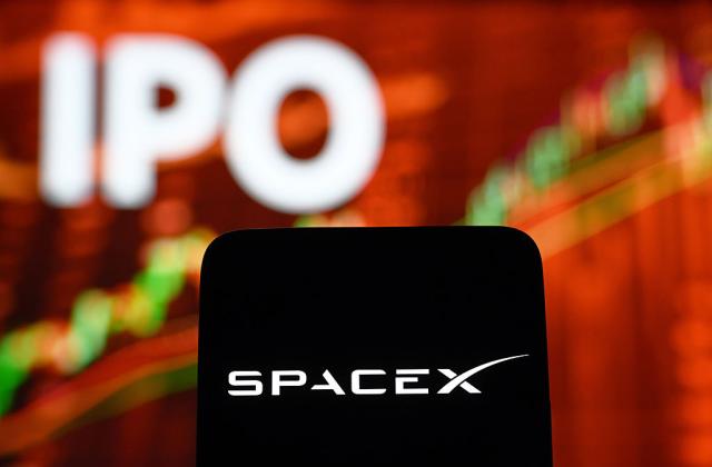 SpaceX: Η μεγαλύτερη IPO στην ιστορία - Η retail φρενίτιδα και το στοίχημα της Wall Street